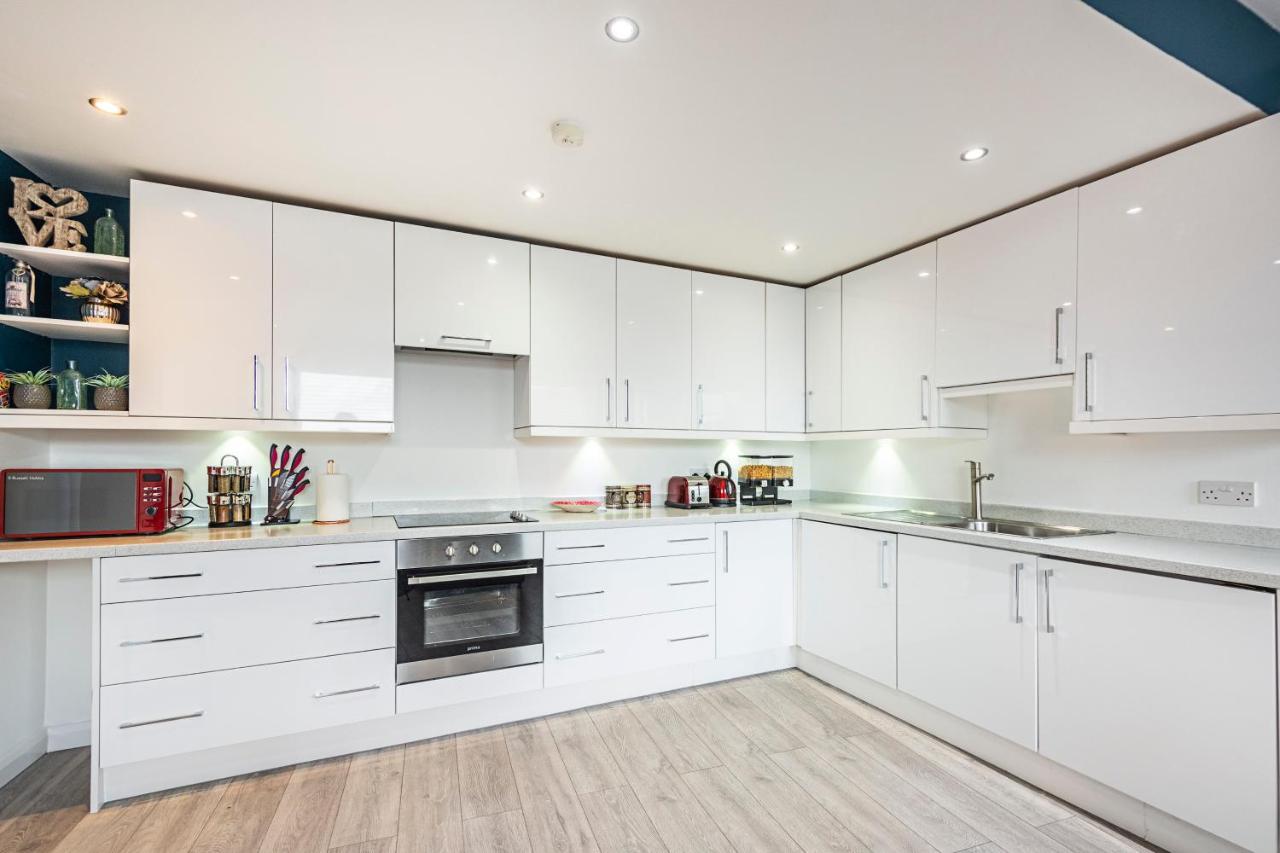 Cozy And Charming Flat: Minutes From Everything! Londra Dış mekan fotoğraf