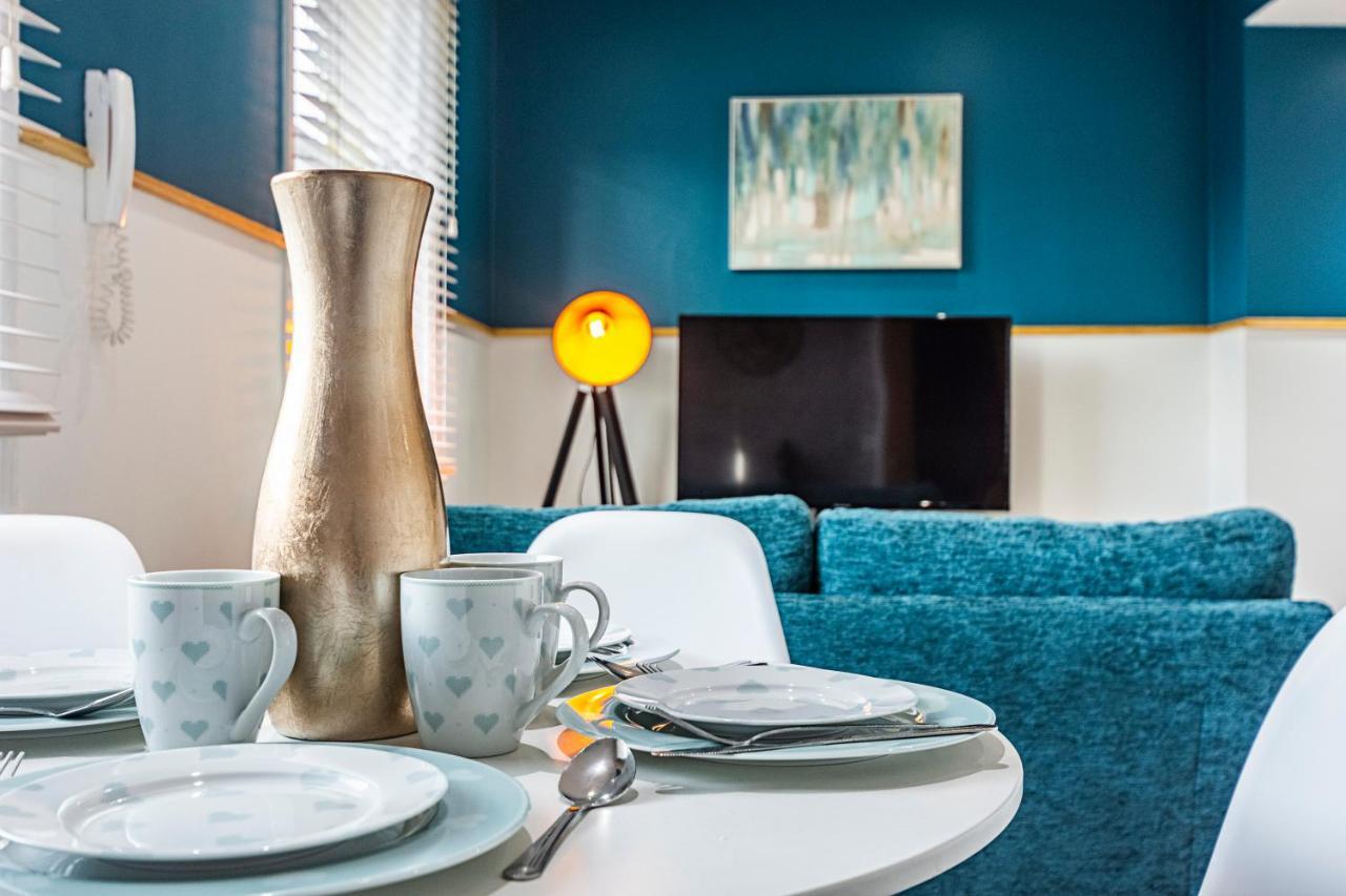 Cozy And Charming Flat: Minutes From Everything! Londra Dış mekan fotoğraf