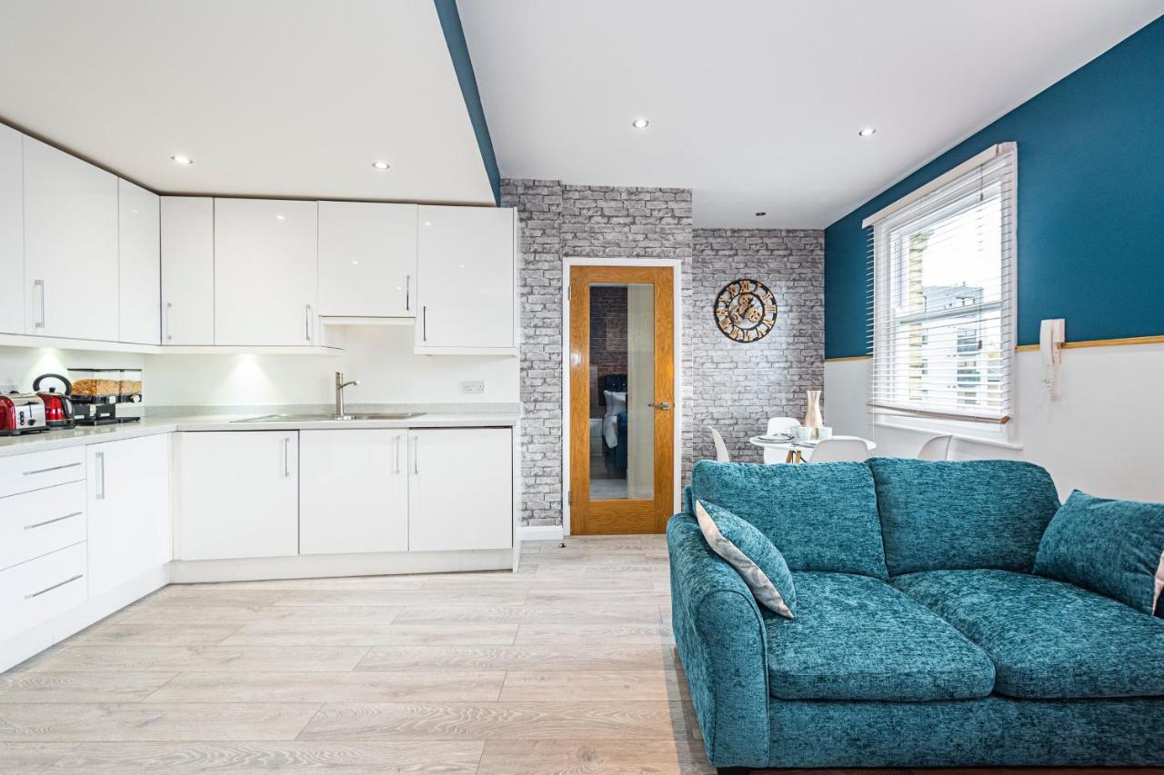 Cozy And Charming Flat: Minutes From Everything! Londra Dış mekan fotoğraf